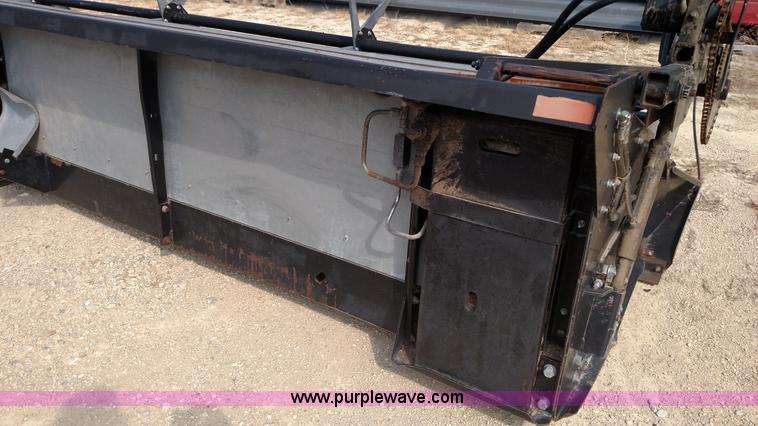 image for item K1138 Gleaner 400 head