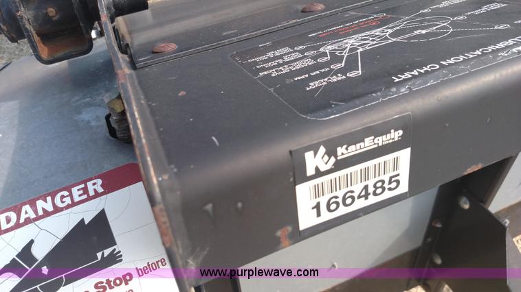 image for item K1138 Gleaner 400 head