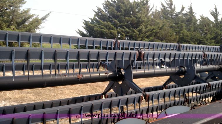 image for item K1138 Gleaner 400 head