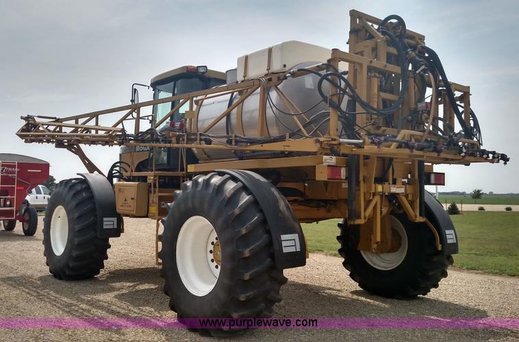 image for item K1144 2000 Ag-Chem RoGator 1254C self-propelled sprayer