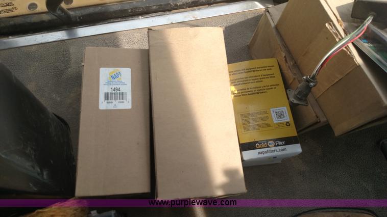 image for item K1144 2000 Ag-Chem RoGator 1254C self-propelled sprayer