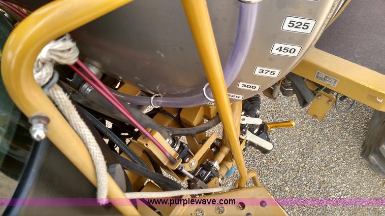 image for item K1144 2000 Ag-Chem RoGator 1254C self-propelled sprayer