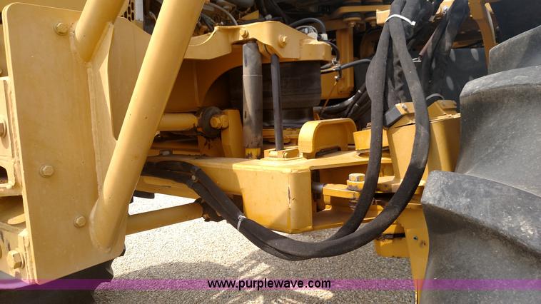 image for item K1144 2000 Ag-Chem RoGator 1254C self-propelled sprayer