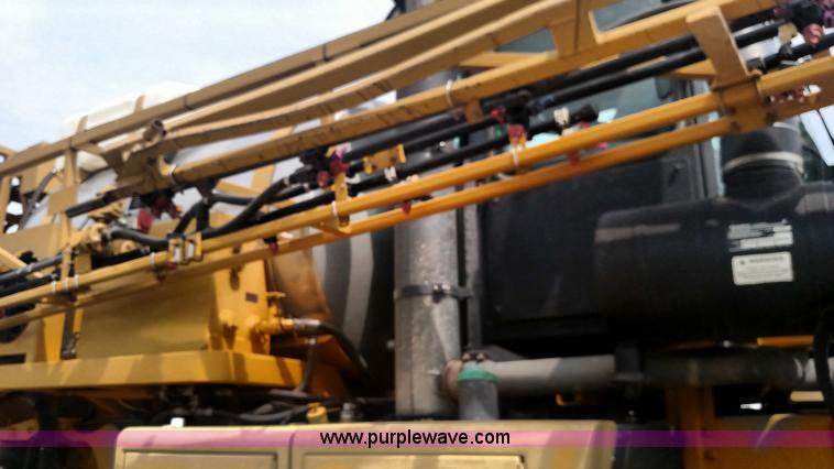 image for item K1144 2000 Ag-Chem RoGator 1254C self-propelled sprayer