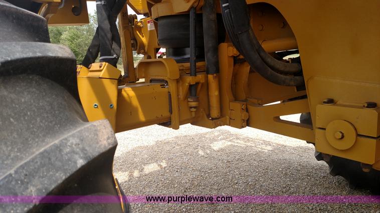 image for item K1144 2000 Ag-Chem RoGator 1254C self-propelled sprayer