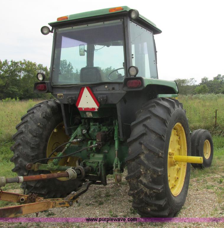image for item K5165 1980 John Deere 4440 tractor