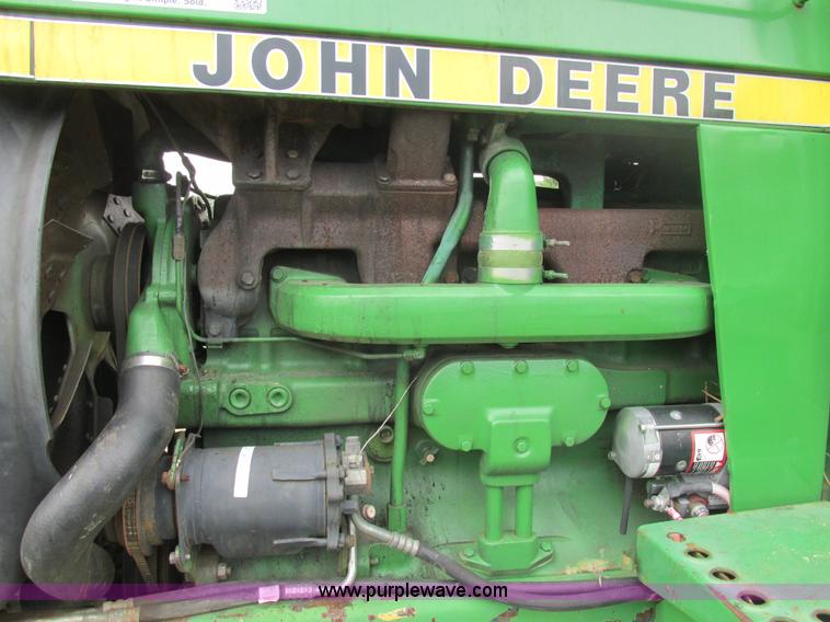 image for item K5165 1980 John Deere 4440 tractor