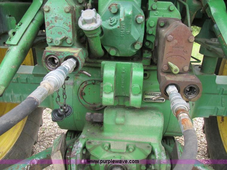 image for item K5165 1980 John Deere 4440 tractor