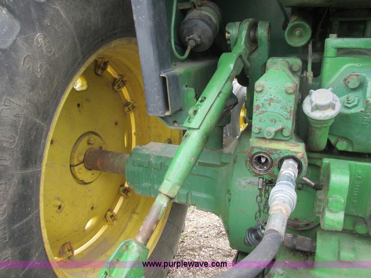 image for item K5165 1980 John Deere 4440 tractor