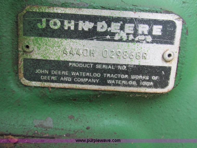 image for item K5165 1980 John Deere 4440 tractor