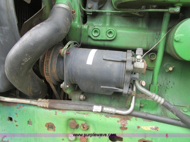 image for item K5165 1980 John Deere 4440 tractor