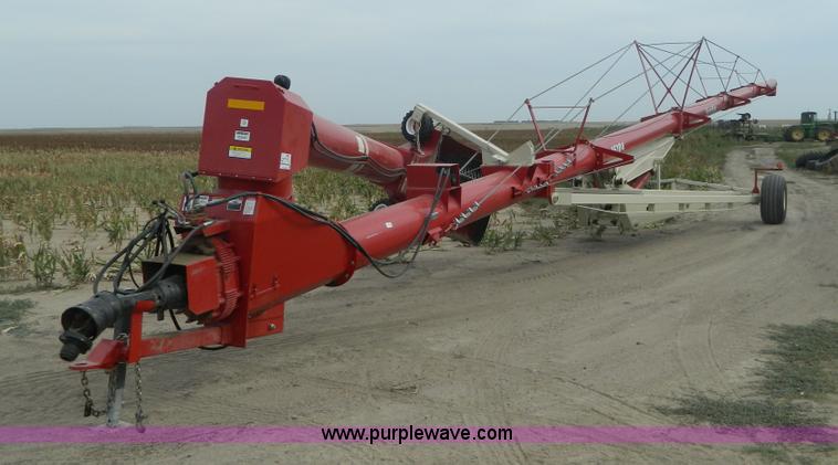 image for item K8179 2011 Farm King Backsaver auger