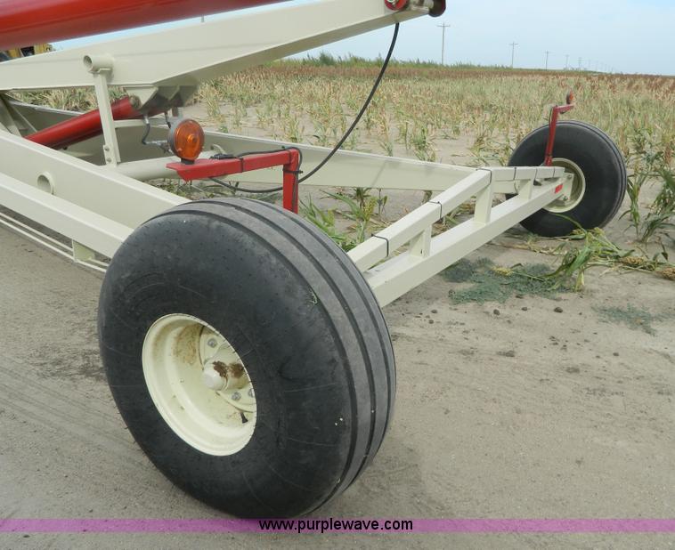 image for item K8179 2011 Farm King Backsaver auger