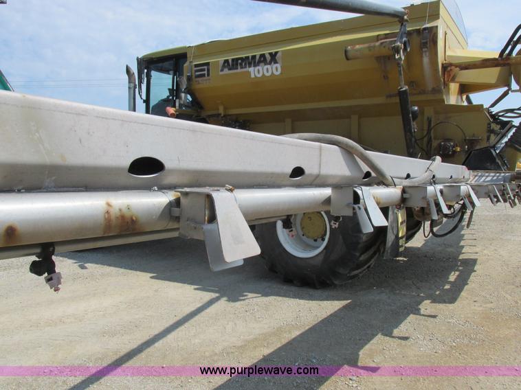 image for item L4016 2002 Ag-Chem TerraGator 8104 self-propelled applicator