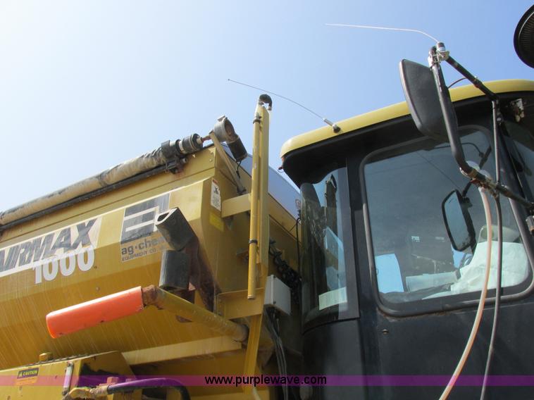 image for item L4016 2002 Ag-Chem TerraGator 8104 self-propelled applicator