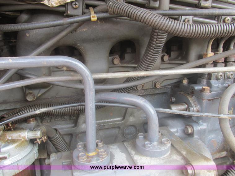 image for item L4034 Kubota M5400 MFWD tractor