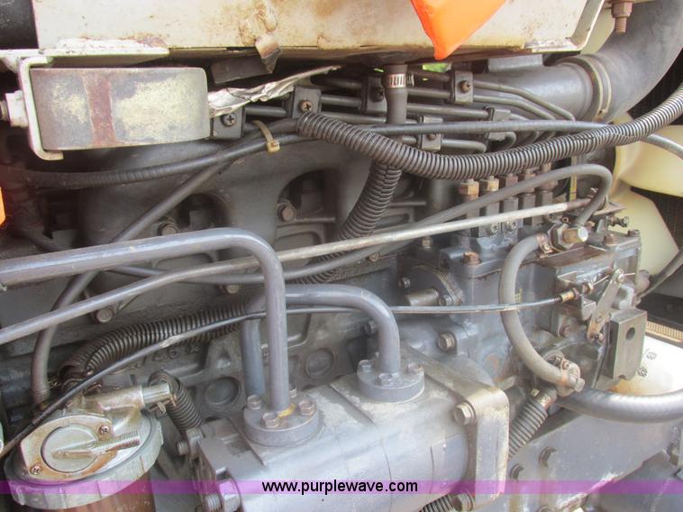 image for item L4034 Kubota M5400 MFWD tractor