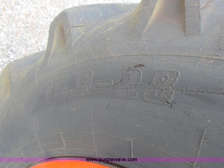 image for item L4034 Kubota M5400 MFWD tractor