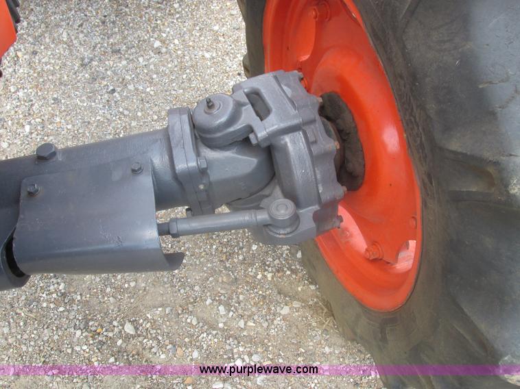 image for item L4034 Kubota M5400 MFWD tractor