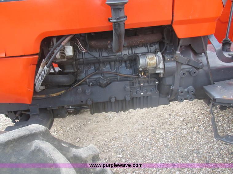 image for item L4034 Kubota M5400 MFWD tractor