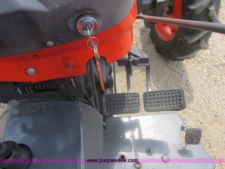 image for item L4034 Kubota M5400 MFWD tractor