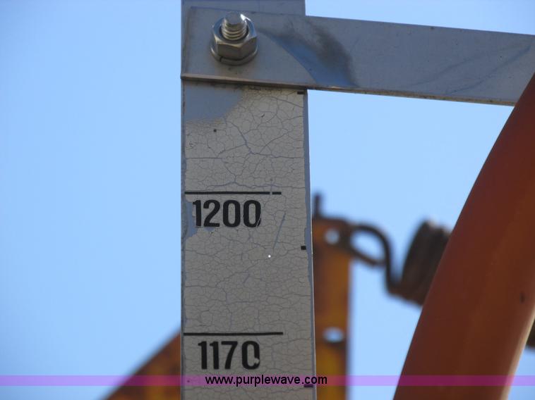 image for item L4051 1994 GMC TopKick applicator truck