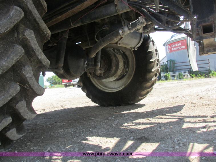 image for item L4051 1994 GMC TopKick applicator truck