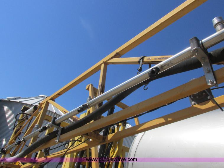 image for item L4051 1994 GMC TopKick applicator truck