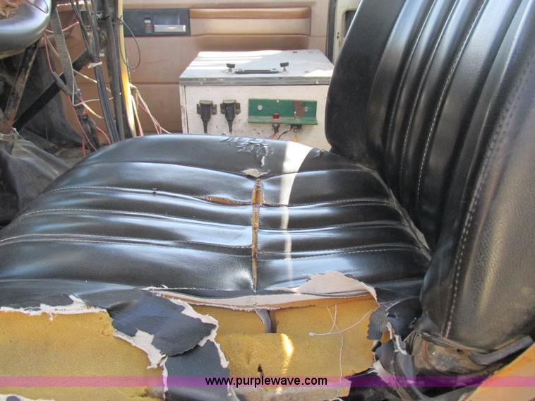 image for item L4051 1994 GMC TopKick applicator truck