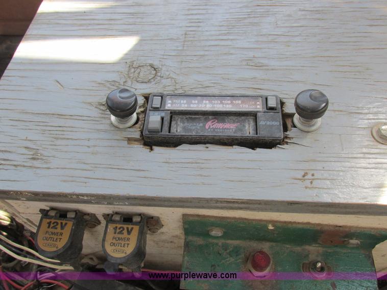 image for item L4051 1994 GMC TopKick applicator truck