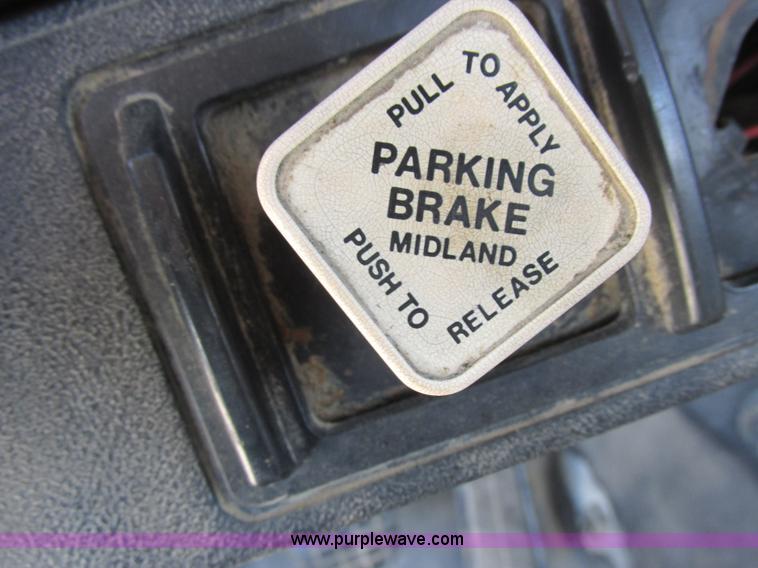 image for item L4051 1994 GMC TopKick applicator truck