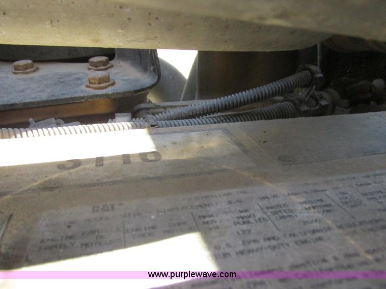 image for item L4051 1994 GMC TopKick applicator truck