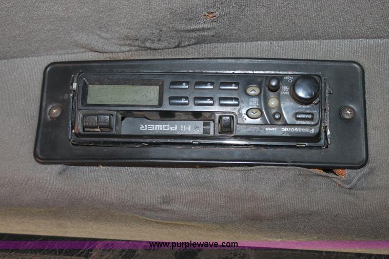 image for item L4369 1994 Mack CH613 semi truck