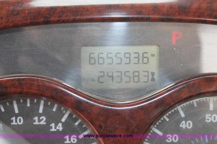 image for item L4373 2000 Mack CH613 semi truck