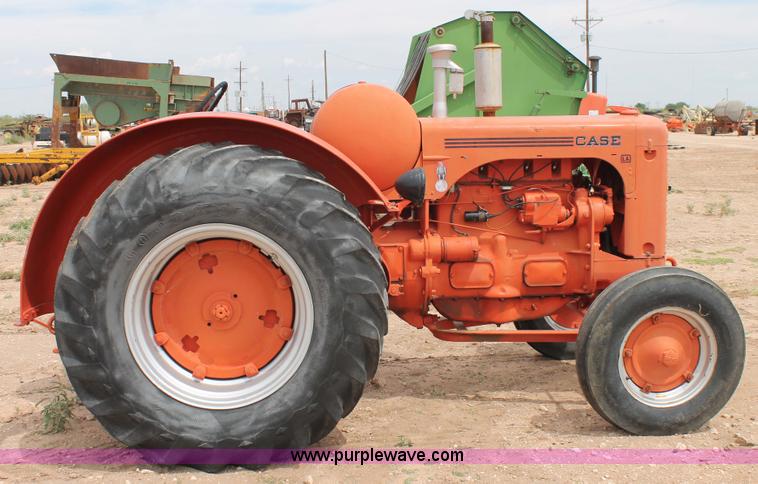 image for item L4405 1949 Case Bareback Wheatland tractor