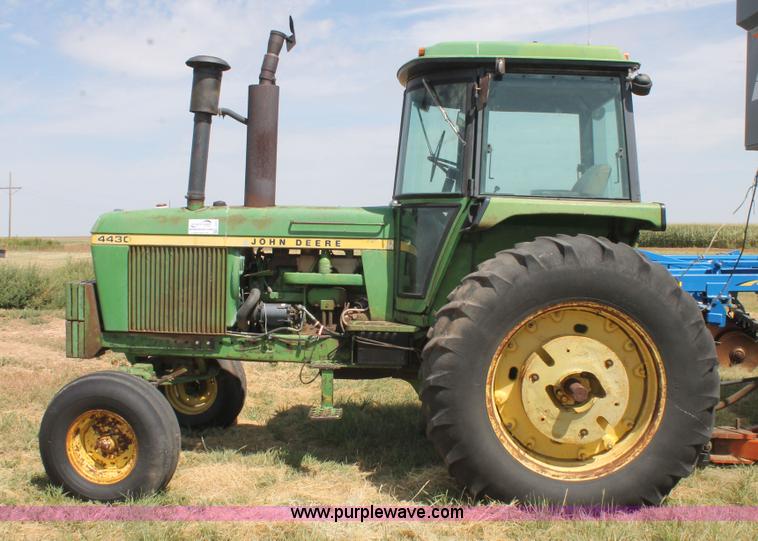 image for item L4413 1974 John Deere 4430 tractor