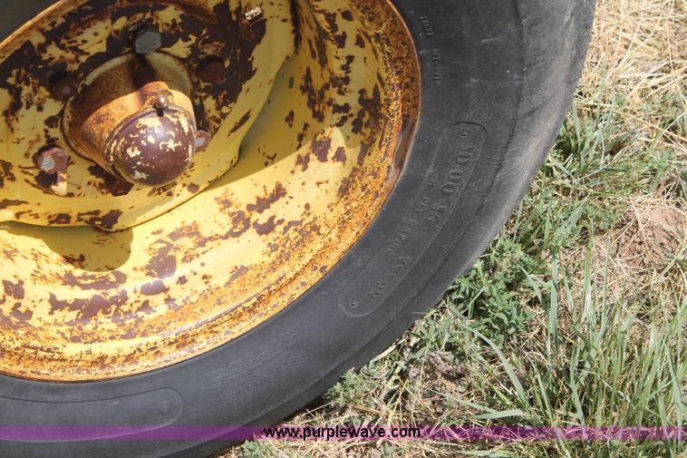 image for item L4413 1974 John Deere 4430 tractor