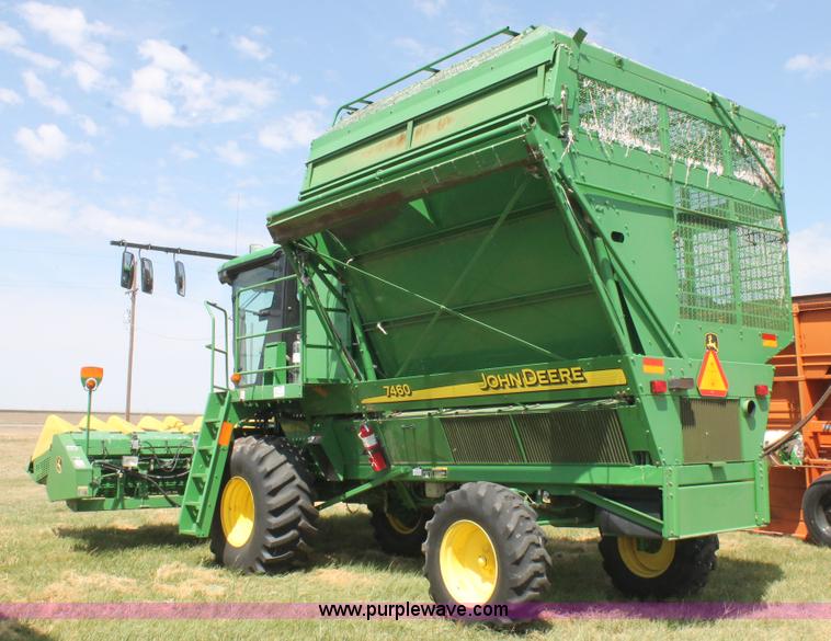 image for item L4415 2006 John Deere 7460 cotton stripper