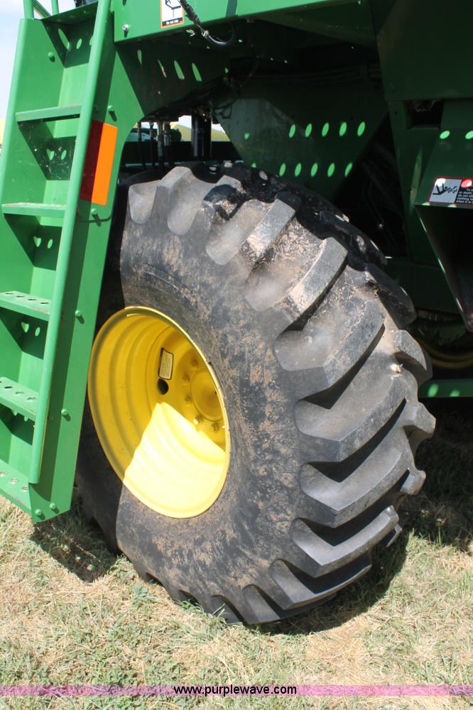 image for item L4416 2006 John Deere 7460 cotton stripper