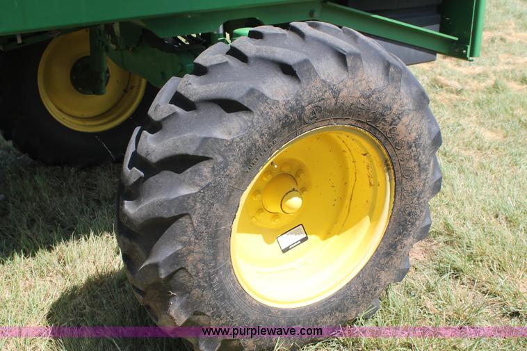 image for item L4416 2006 John Deere 7460 cotton stripper