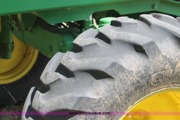 image for item L4416 2006 John Deere 7460 cotton stripper