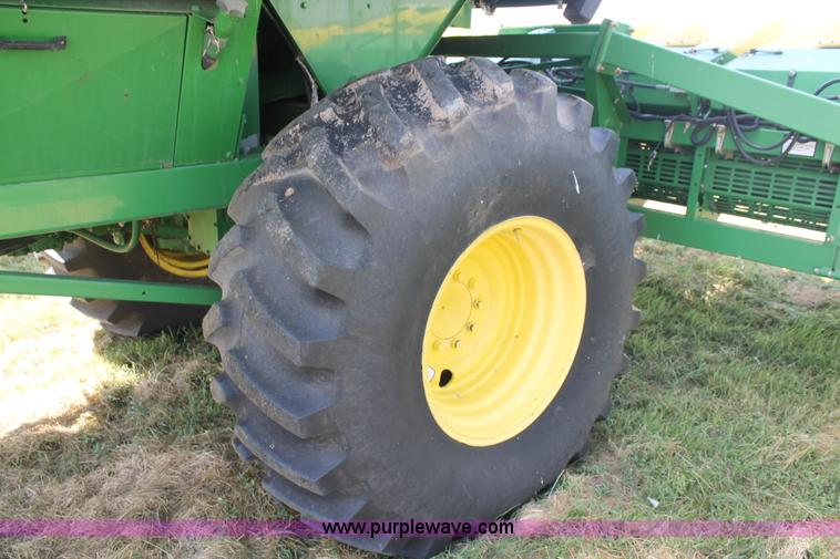 image for item L4416 2006 John Deere 7460 cotton stripper