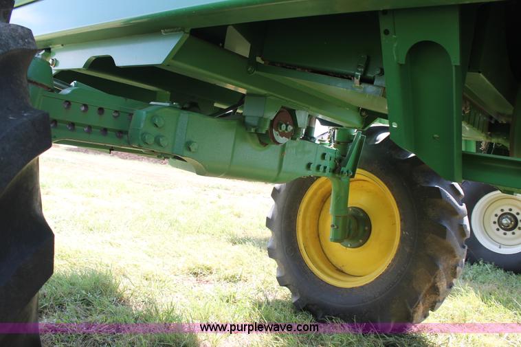 image for item L4416 2006 John Deere 7460 cotton stripper