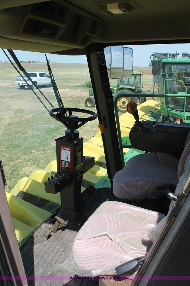 image for item L4416 2006 John Deere 7460 cotton stripper