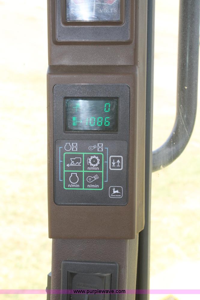 image for item L4416 2006 John Deere 7460 cotton stripper