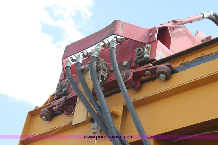 image for item L4420 KBH cotton module builder