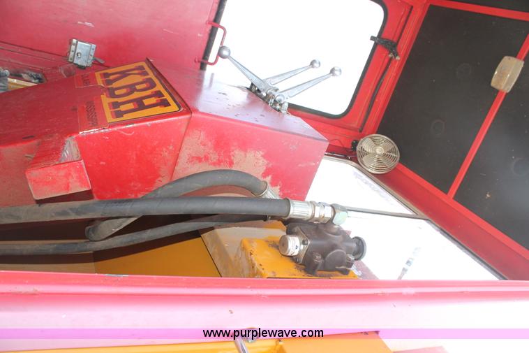 image for item L4420 KBH cotton module builder