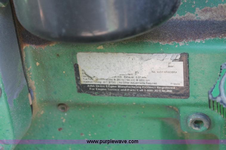 image for item L4424 1997 John Deere 9600 combine