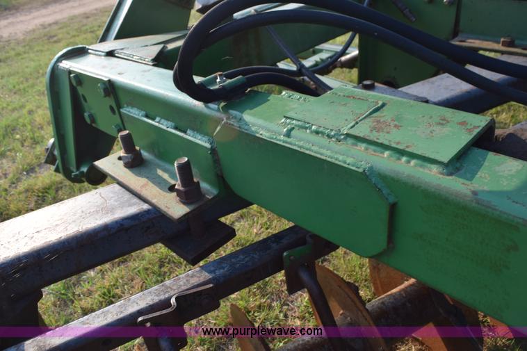 image for item L5815 John Deere 331 disk