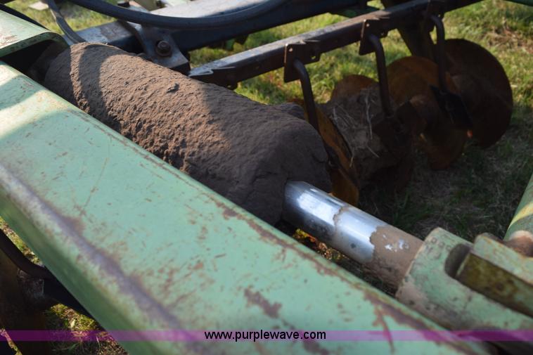 image for item L5815 John Deere 331 disk